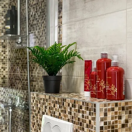 Yula شقة زادار